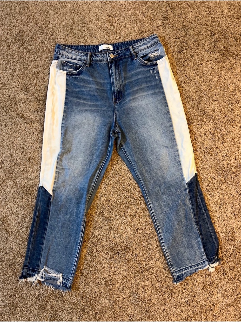 Vervet Women’s Two-Tone Blue and Cream Cropped Side-Panel Jeans